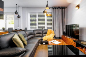 Stylish Korfantego Apartment next to Spodek by Noclegi Renters